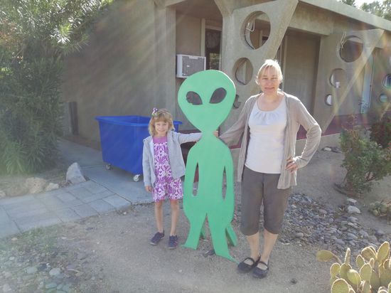 Einer der Mitarbeiter vom Atomic Inn