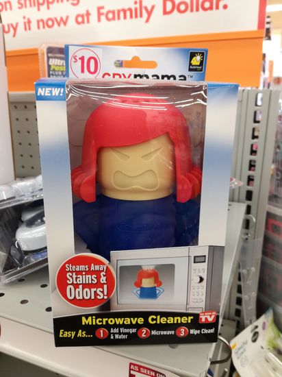 Fundstück des Tages
Die verärgerte Mudder. Mit Essig und Wasser füllen und bei Vollgas 7 Minuten in die Mikrowelle bis der Kopf qualmt. Dann ist alles sauber