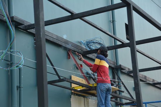 Auch die Arbeitssicherheit hat Verbesserungspotenzial. Schutzbrillen und Kleidung werden hier überbewertet.