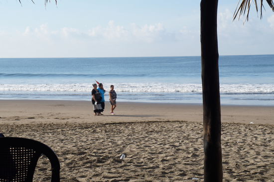 morgens um 7 sind schon die ersten Nicas am Strand