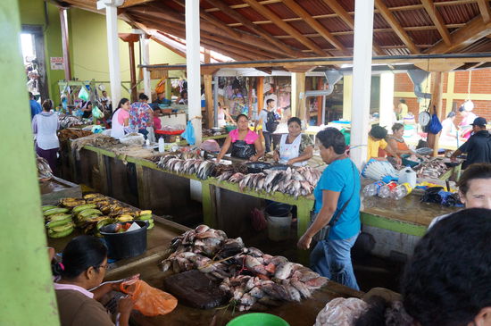 El mercado in Granada