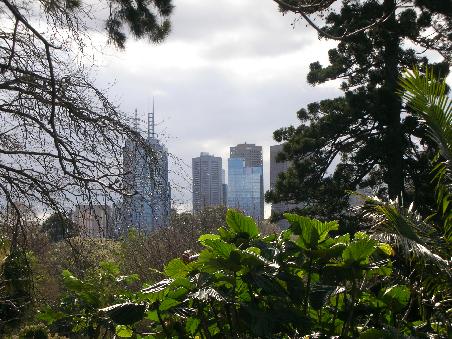 skyline mit botanischem garten