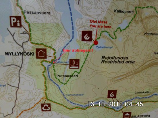 Wenn man einen Rundkurs nicht an einem definierten Punkt verlässt, läuft man ihn auf alle Zeiten
Im Übrigen: Die auf der Karte mit dem Feuersymbol markierten Rastplätze verfügen über eine Feuerstelle