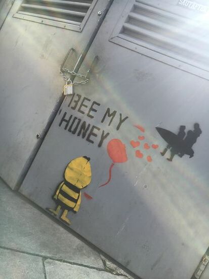 Ist das da an der Wand Kunst oder Schmiererei? Street Art Enthusiasten kommen in Dublin voll auf ihre Kosten.