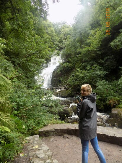 Herrliche Natur am Torc Wasserfall