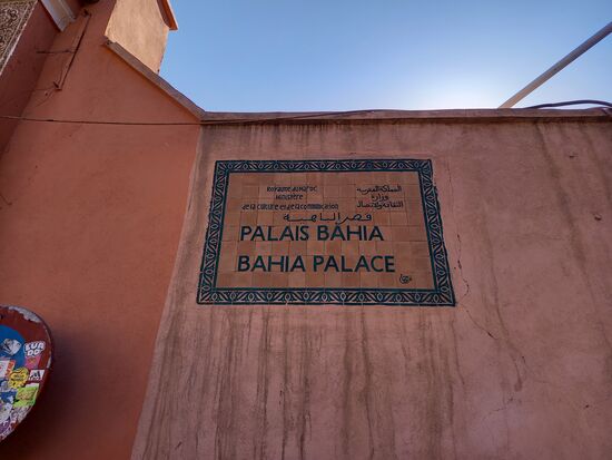 Der Palast wurde erbaut ab 1859 bis 1900 und diente einem Minister des Sultans als Wohnsitz.