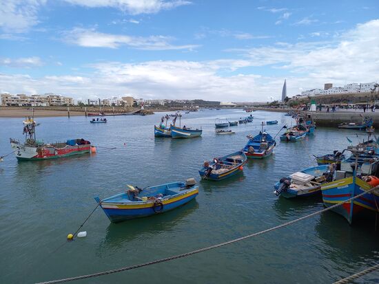 In Rabat angekommen machen wir Halt am Fluss Bou- Regreg. Die Fluss trennt die Stadt Rabat und Salè.