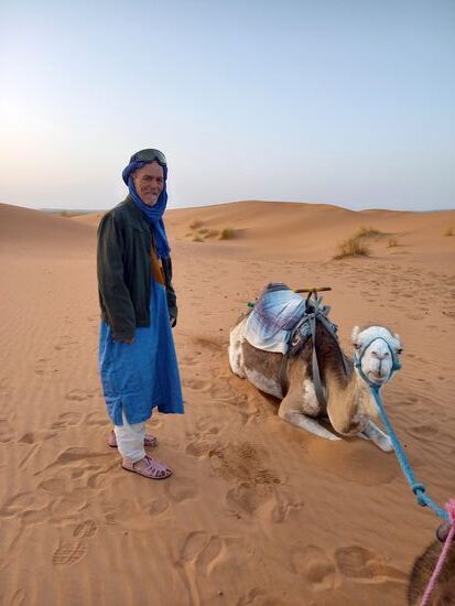 Noch ein letztes Foto von dem Kamel das mich sicher getragen hat und dem Führer.