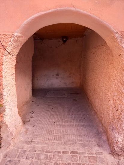 Achtung, den Kopf einziehen