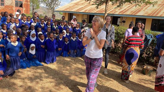 Ich bin sehr dankbar für diesen herzlich, fröhlichen Empfang!