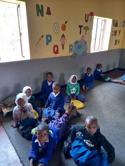 Diesen Klassenraum haben Sylvia und Elaine letztes Jahr gestaltet.