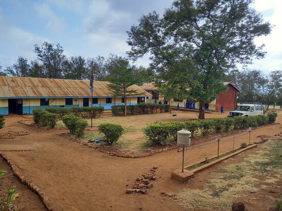 Blick auf das Gebäude,  das durch unseren Verein renoviert werden konnte.