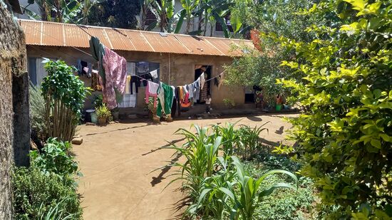 Hier wohnt Solaskia mit ihrer Mutter und ihrem kleinen Bruder.