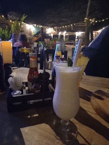 Donnerstags ist Happy hour mit Life Musik  im Rivertree  - wenn das kein Grund ist noch einmal hinzugehen