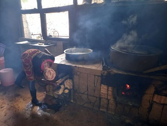 Hier werden die Mahlzeiten für die 341 Schüler bereitet.