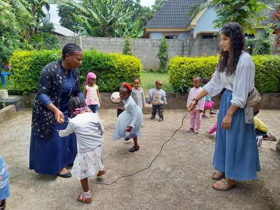 Noch ein paar Foto`s von den Kindern im Tuleane.