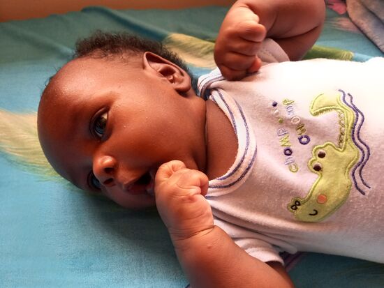Gift ist einfach nur süß. Übrigens werden hier auch Babies mit HIV geboren  