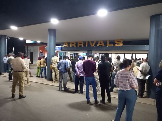 Warten auf Matthias - Karibu tena