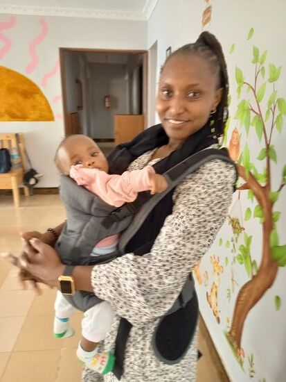 Die Baby Trage wurde direkt ausprobiert.