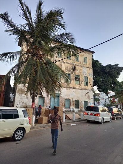 Nach fast zwei Stunden verabschieden wir uns von Ali. Er war ein angenehmer Guide mit guten Kenntnissen über die Geschichte der Stadt.