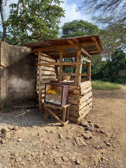 Diese kleinen Verkaufsstände gibt es alle paar Meter.