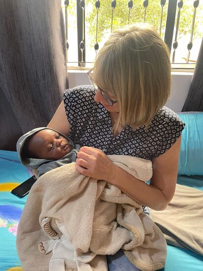 Gift ist ein so süßes Baby! Allein das diese drei Kinder nun ein Zuhause haben, war die Arbeit wert. Aber es werden sicher schon bald weitere Kinder folgen.