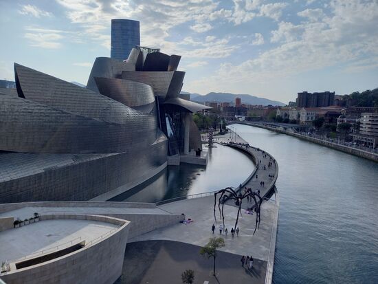 Interessante Konstruktion