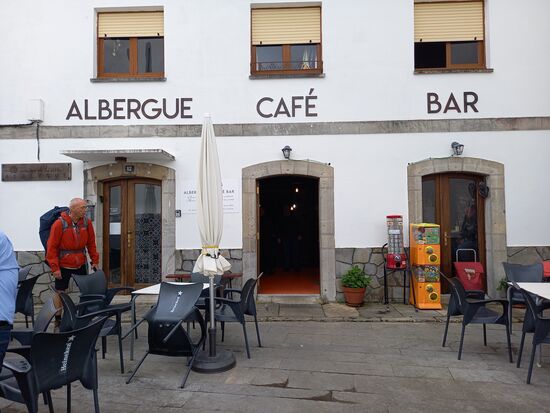 Für heute ist nach 23km diese Herberge unser Ziel.