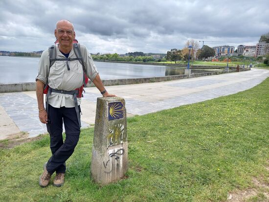 Wir sind froh, als uns der Weg entlang der Bucht weiter Stadtauswärts führt.
