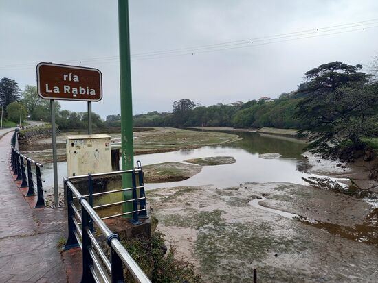 Wir queren diesen Fluss