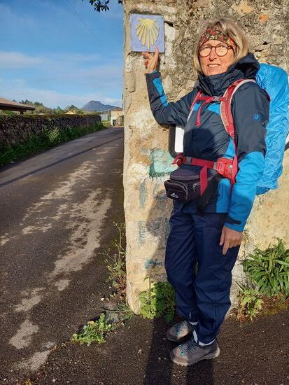 8:40Uhr - Der Muschel Weg hat uns wieder.