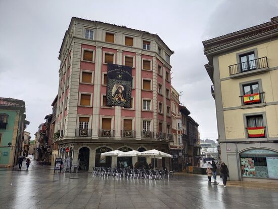 Inzwischen regnet es ein wenig