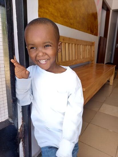 Hagai ist unser kleiner Sonnenschein 