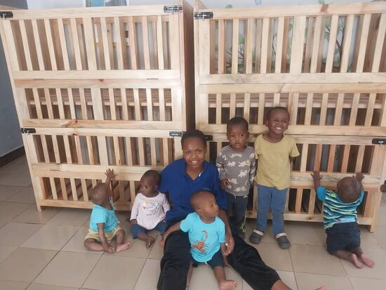 Diese beiden Betten wurden von Angela gespendet. Nun haben wir ausreichend.