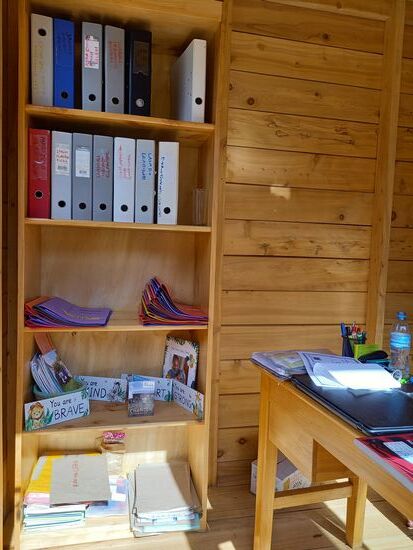 Als ich ankam, war es sogar schon eingeräumt. 