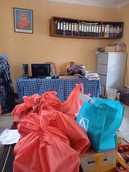 Jede Familie wird einen dieser Beutel erhalten.