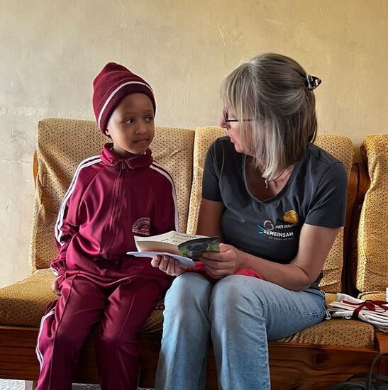Hossiana hört mir aufmerksam zu 