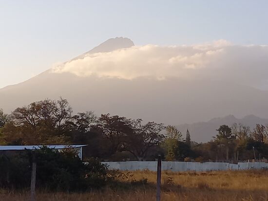 Einmal um 90 Grad gedreht und sehe den Mount Meru  - wow!