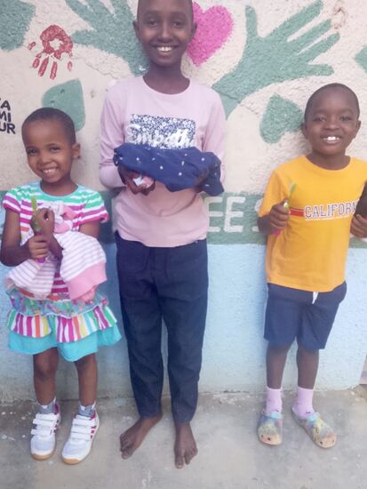 So schön zu sehen. Ich freue mich mit Ihnen und danke den Sponsoren von Herzen!