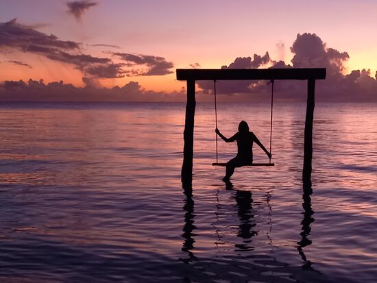 Das Meer ist angenehm kühl und es ist einfach nur ein Hochgenuss bei Sonnenaufgang im Meer zu baden.