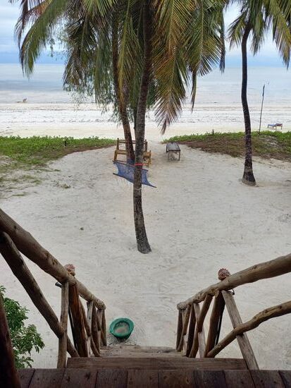 Nochmal runter an den Strand und den Sand unter den Füßen spüren ...