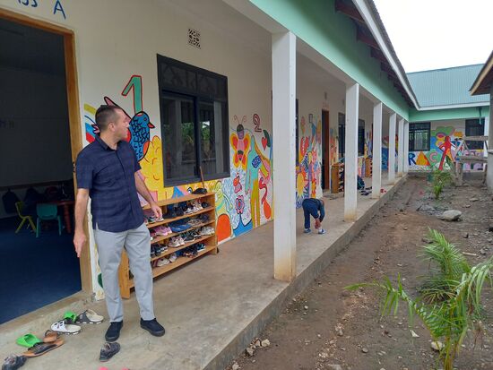 Die neue Schule von Damien. Hier erhalten 90 Kinder eine erste Bildung.