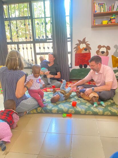 Katrin und ihr Mann Timo haben es sofort genossen mit den Kindern zu spielen.