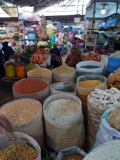 Das Warenangebot ist riesig.