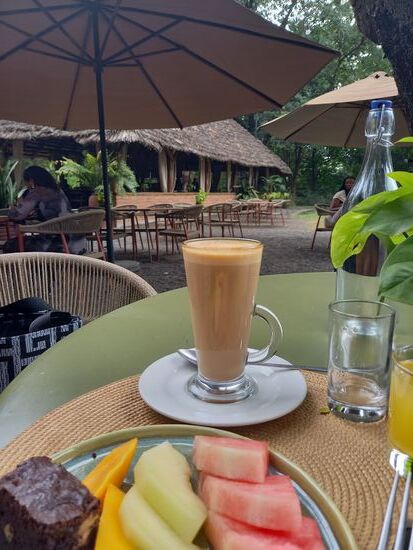 Nachmittags gönnen wir uns eine Pause im Rivertree