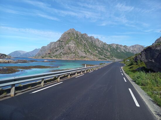 Weiter geht es in Richtung Svolvaer, der Hauptstadt der Lofoten.