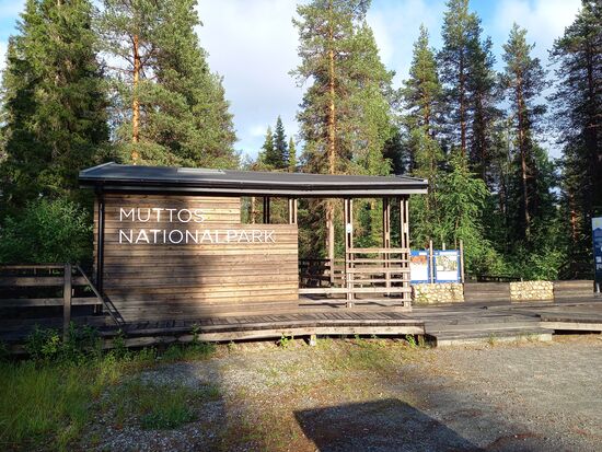 Mittags kommen wir im Nationalpark an.
