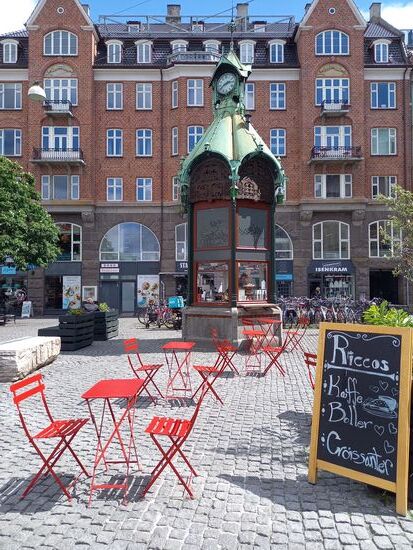 Uriger Kaffee Verkauf