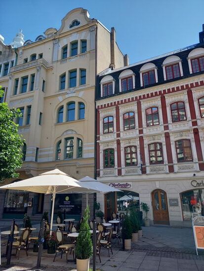 Tolle Häuserfassaden in der Fußgängerzone.