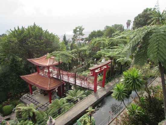 Hier der im japanischen Stil angelegte Teil des Parks.